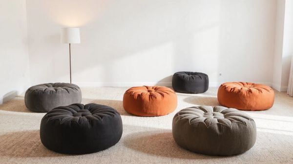 Top 5 poufs design pour maximiser votre espace de vie